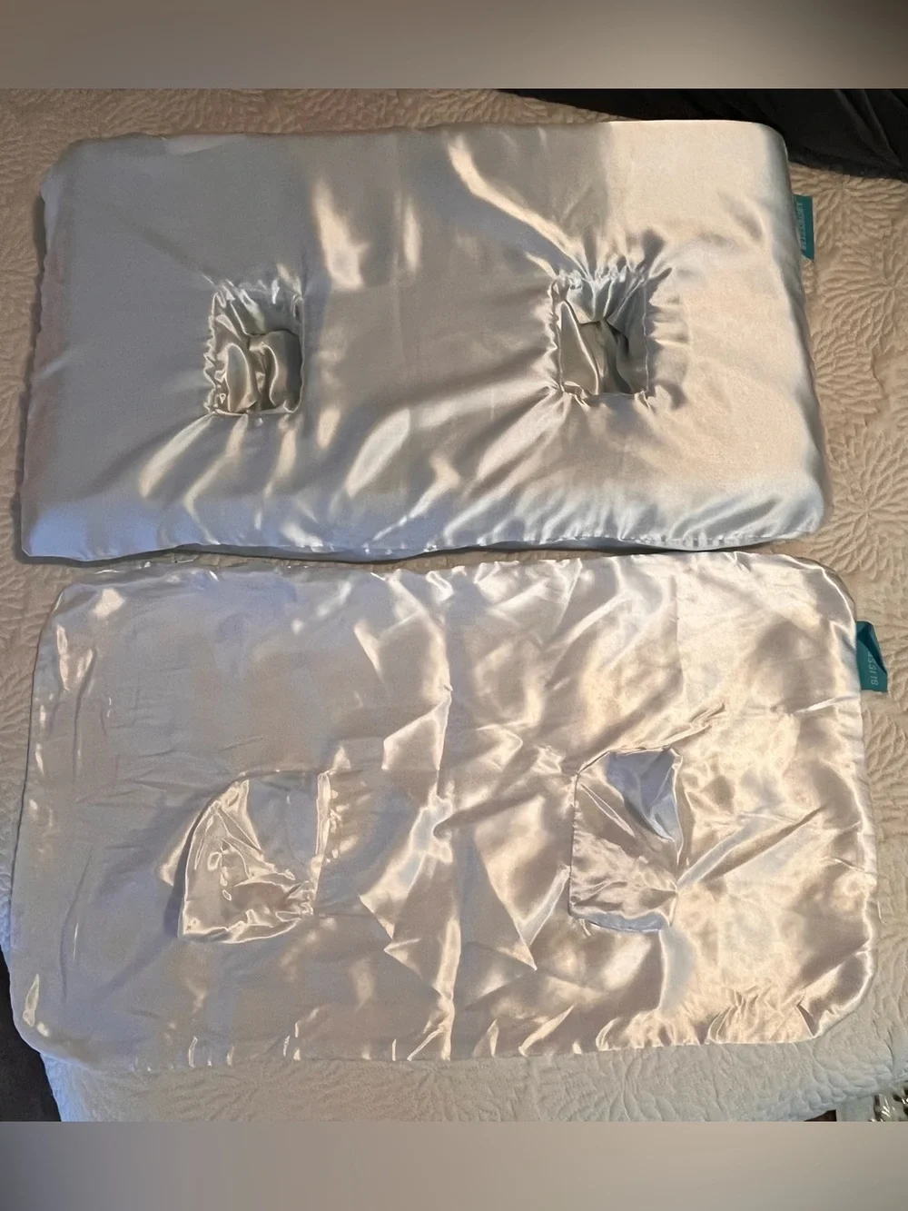 Blissbury Ear Piercing Pillow - Satin - EUC
